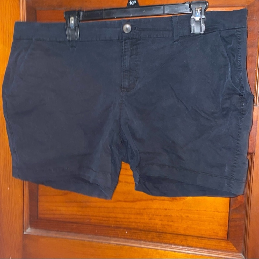 Old Navy Size 14 Shorts